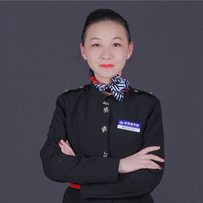杨雨丹 — 高级美容师  来自福建